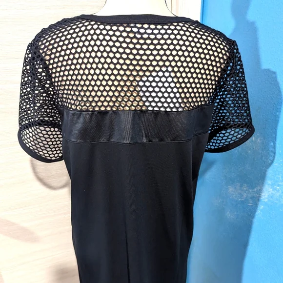 Fabletics classic shift dress - Picture 5 of 7